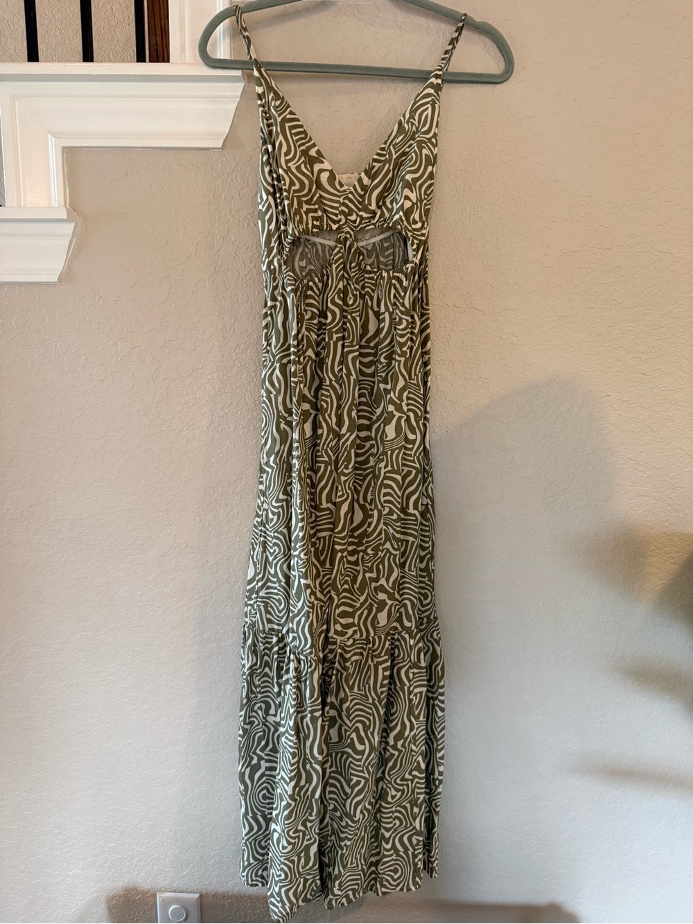 Abercrombie & Fitch Olive Green & White Spaghetti-Strap Maxi Dress - Picture 1 of 5